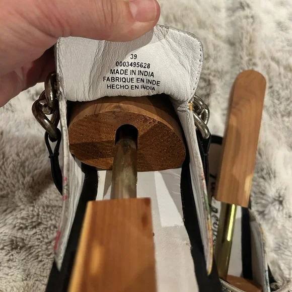 Free People Vida Leather Chain Mules in Ivory Floral, Size 39 - Picture 6 of 6